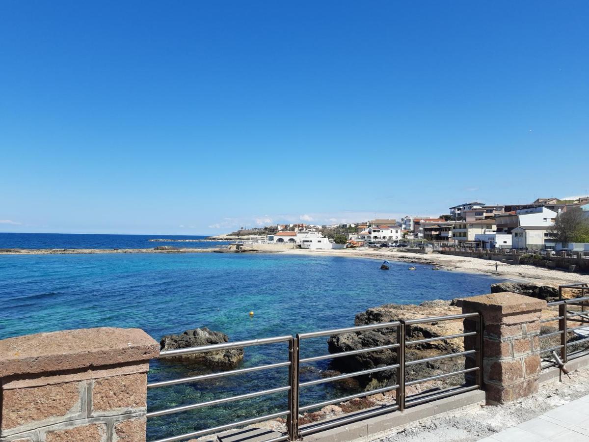 Casa Vacanze Da Lory Porto Torres Exterior foto
