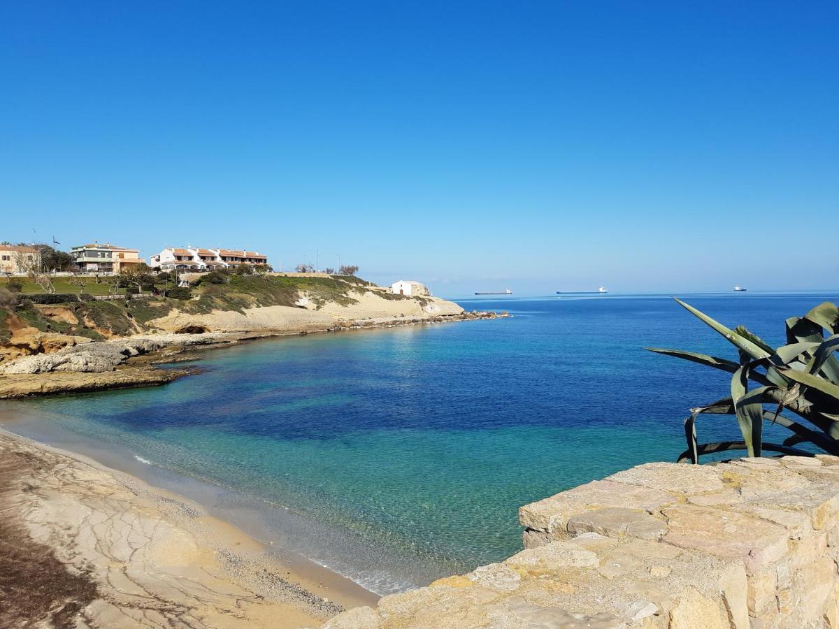 Casa Vacanze Da Lory Porto Torres Exterior foto